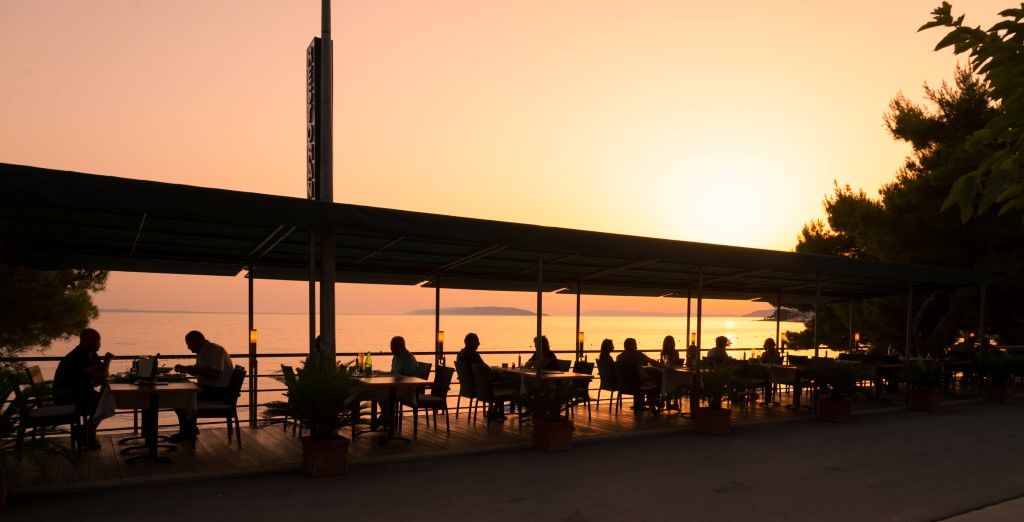 Hotel Saudade Gradac  Exterior photo